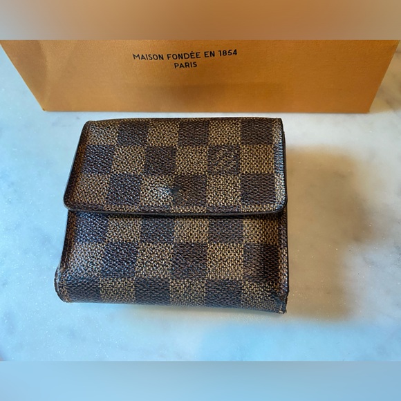 Louis Vuitton Damier Ebene wallet - Picture 4 of 13